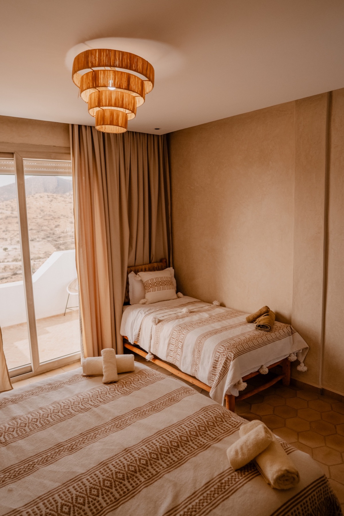 A quiet room at Surf Villa Morocco